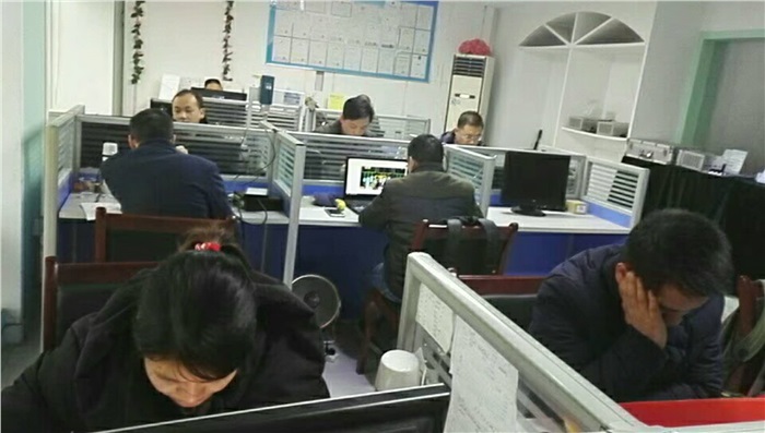 幻影体育平台战士春节前夕激情奋战，促项目完美收官